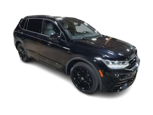 Thumbnail: 2022 Volkswagen Tiguan - 18