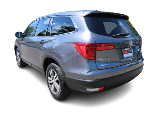 Thumbnail: 2016 Honda Pilot - 4
