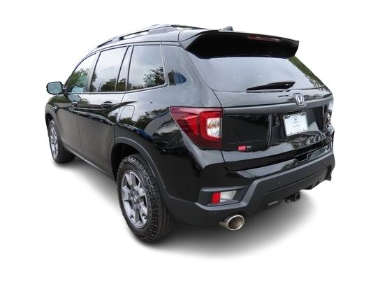 Thumbnail: 2022 Honda Passport - 4