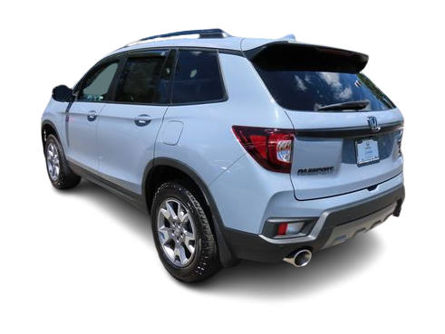 Thumbnail: 2023 Honda Passport - 4