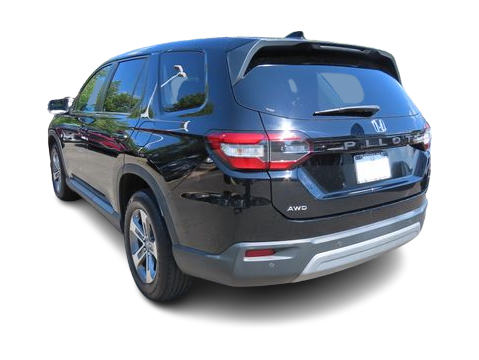 Thumbnail: 2023 Honda Pilot - 3