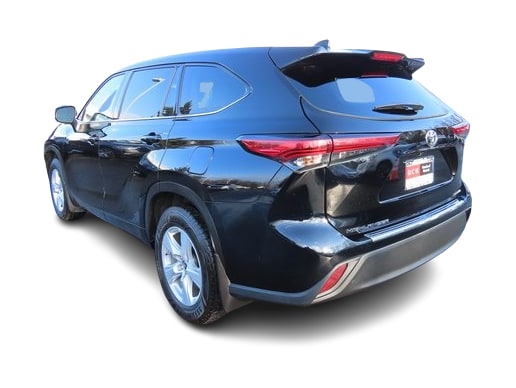 2022 Toyota Highlander LE 4