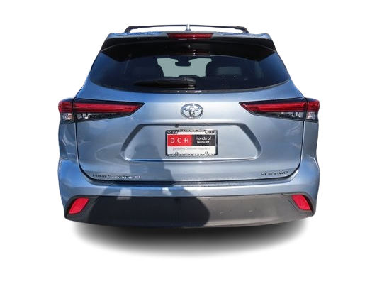 2021 Toyota Highlander XLE 3