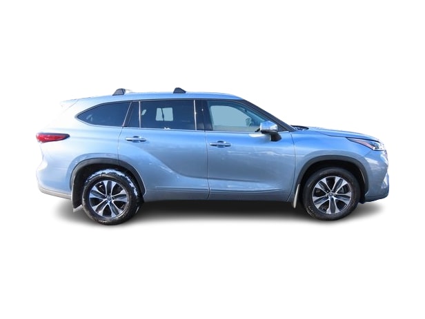 2021 Toyota Highlander XLE 18