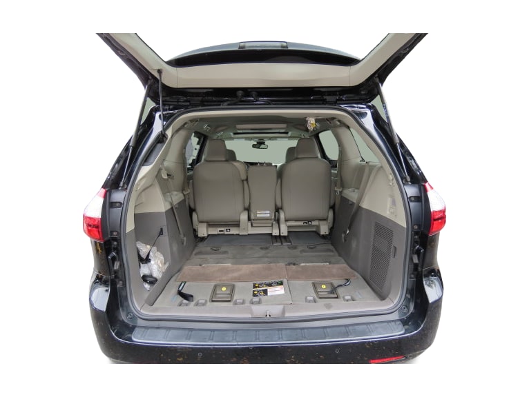 Thumbnail: 2019 Toyota Sienna - 16