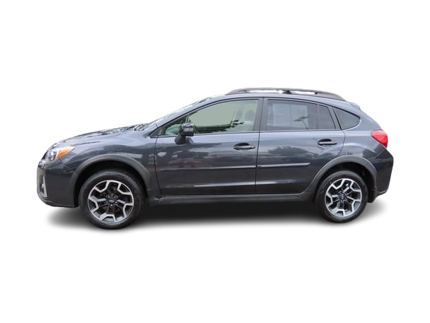Thumbnail: 2017 Subaru Crosstrek - 3
