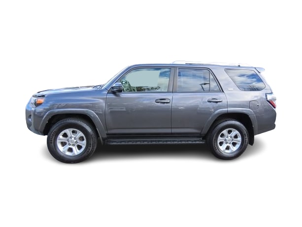 2018 Toyota 4Runner SR5 3