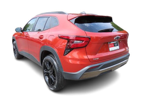 Thumbnail: 2024 Chevrolet Trax - 4