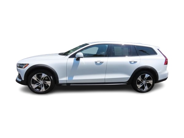 Thumbnail: 2020 Volvo V60 - 3