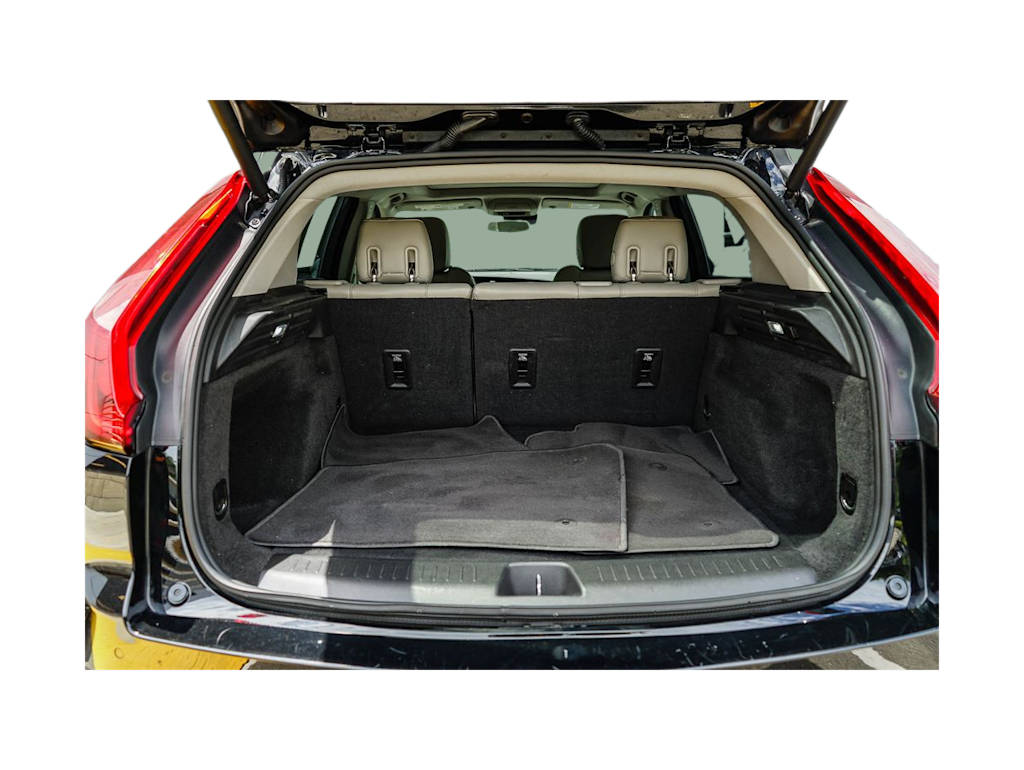 Thumbnail: 2023 Cadillac XT4 - 16
