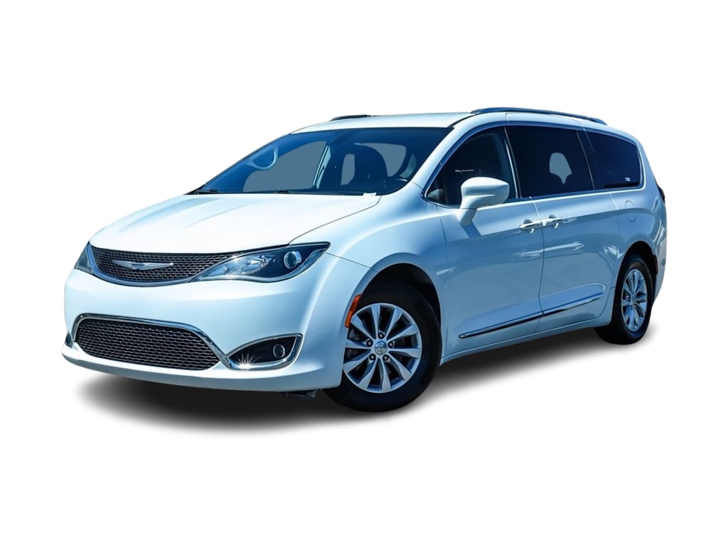 Used 2018 Chrysler Pacifica Touring L with VIN 2C4RC1BG9JR112110 for sale in Casper, WY