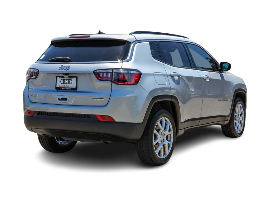 Thumbnail: 2024 Jeep Compass - 18