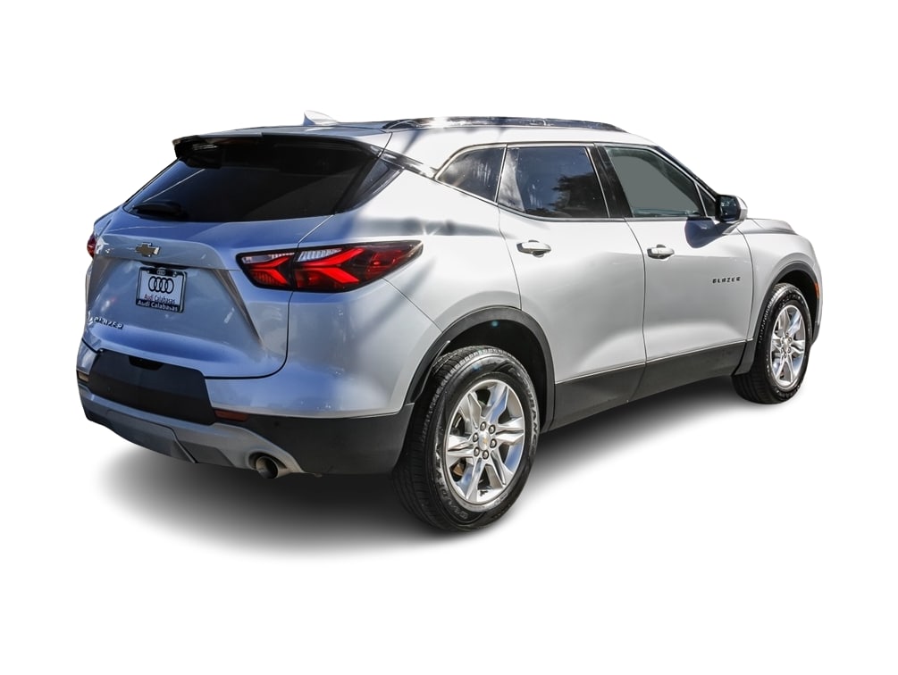 Thumbnail: 2022 Chevrolet Blazer - 17