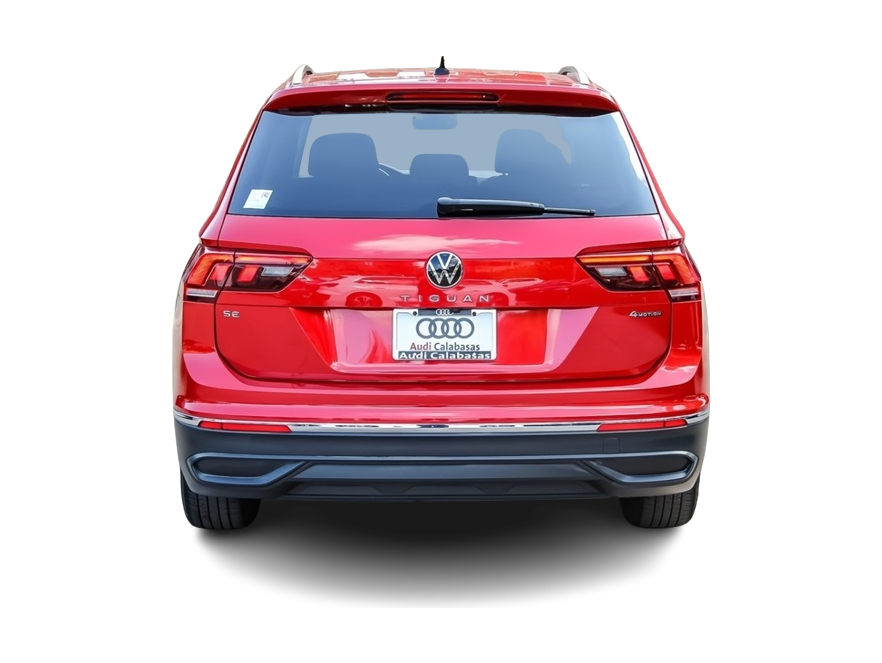 Thumbnail: 2022 Volkswagen Tiguan - 4