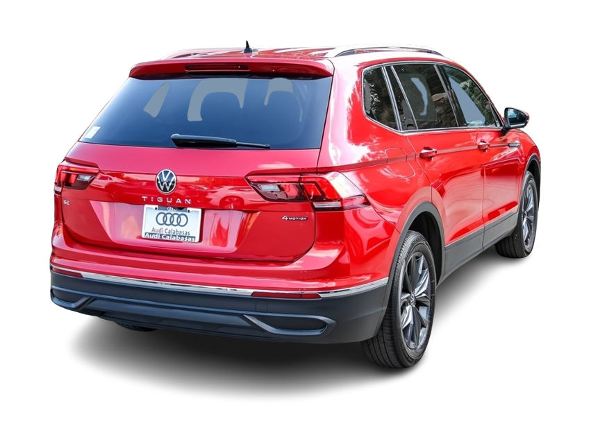 Thumbnail: 2022 Volkswagen Tiguan - 18