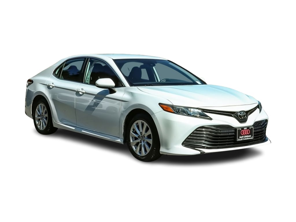 Thumbnail: 2019 Toyota Camry - 19