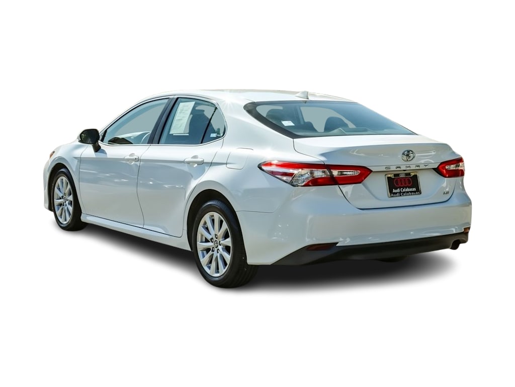 Thumbnail: 2019 Toyota Camry - 3