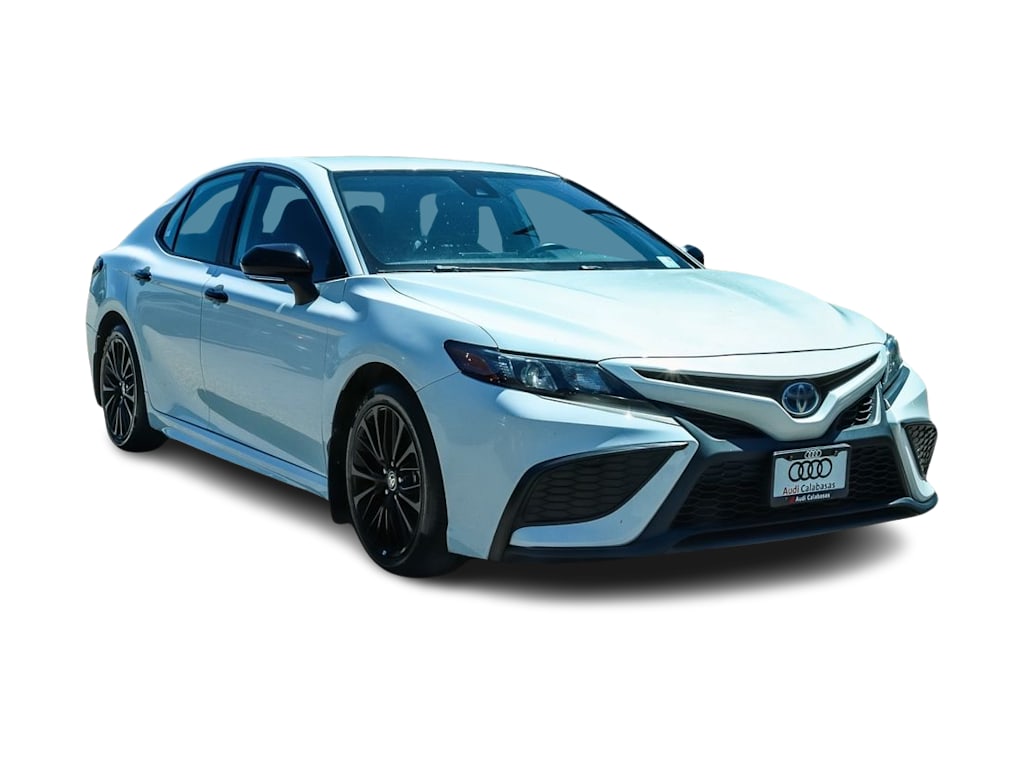 Thumbnail: 2022 Toyota Camry - 16