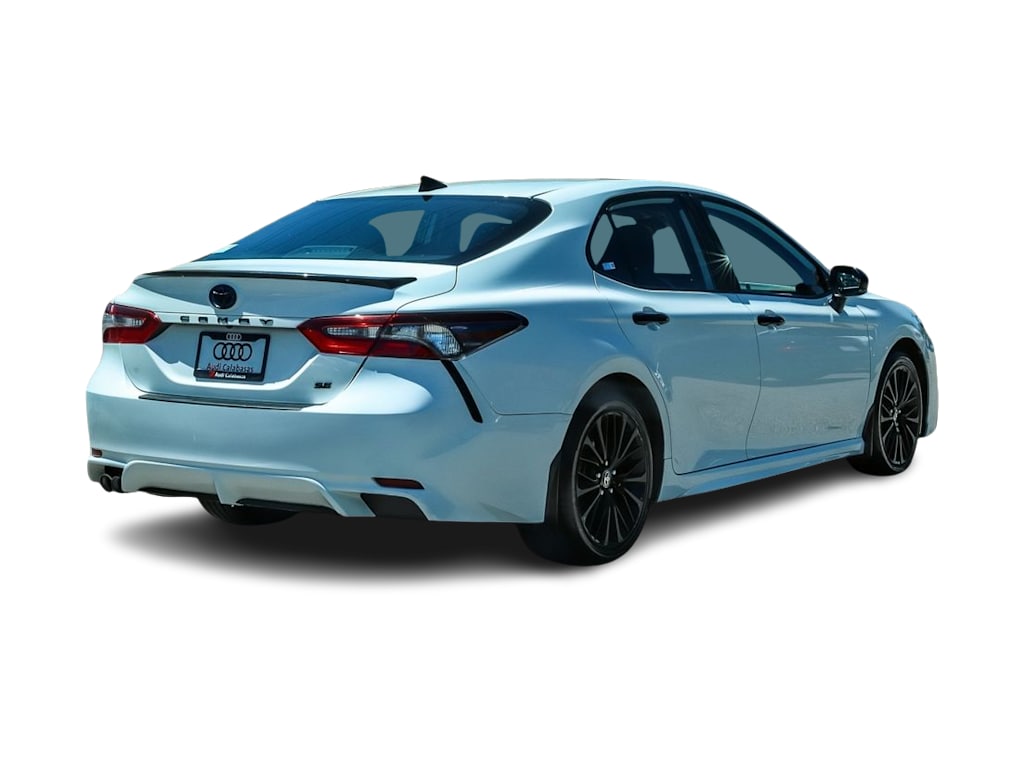 Thumbnail: 2022 Toyota Camry - 15
