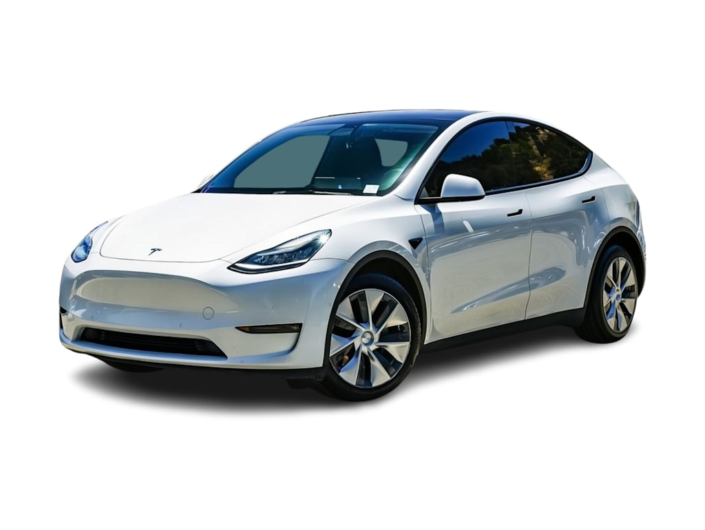Used 2022 Tesla Model Y Long Range with VIN 7SAYGDEE5NF357051 for sale in Madison, WI