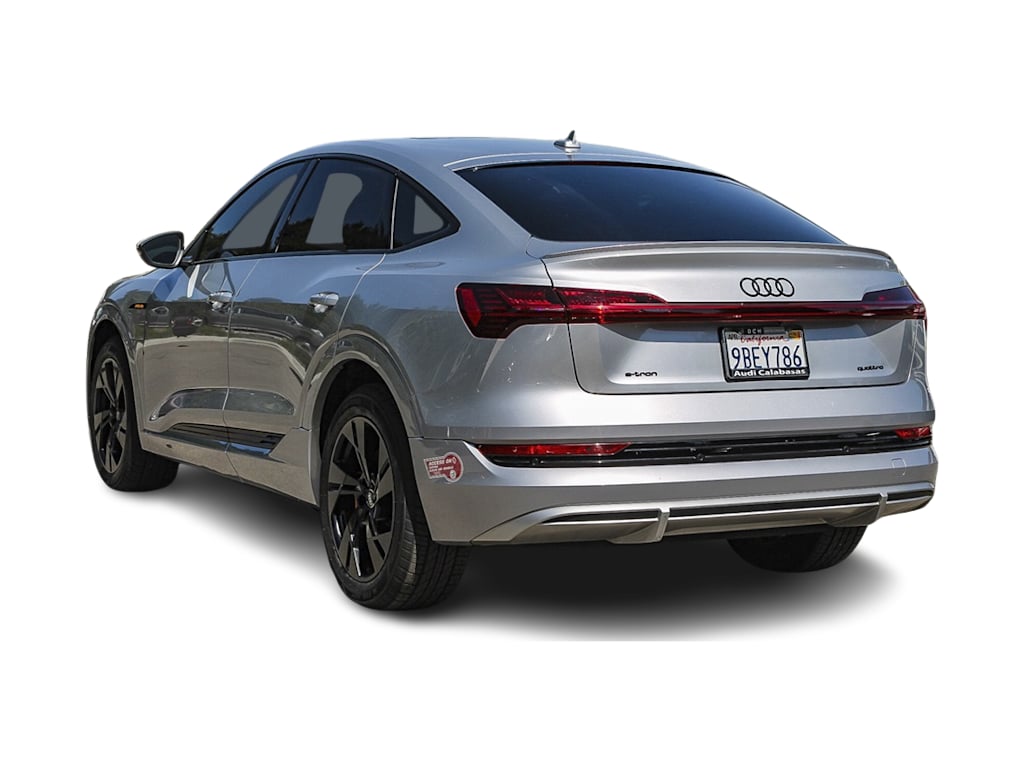2022 Audi e-tron Premium 3