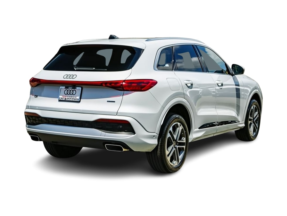 Thumbnail: 2025 Audi Q5 - 17