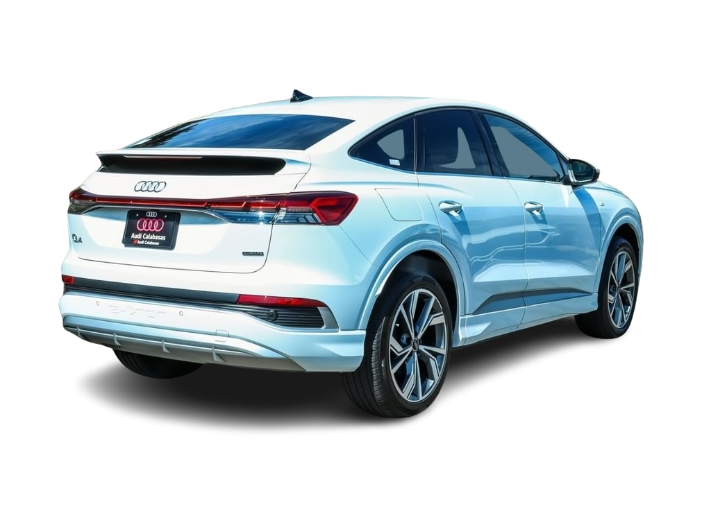 Thumbnail: 2023 Audi Q4 e-tron - 18