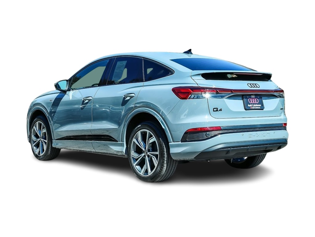 Thumbnail: 2023 Audi Q4 e-tron - 3