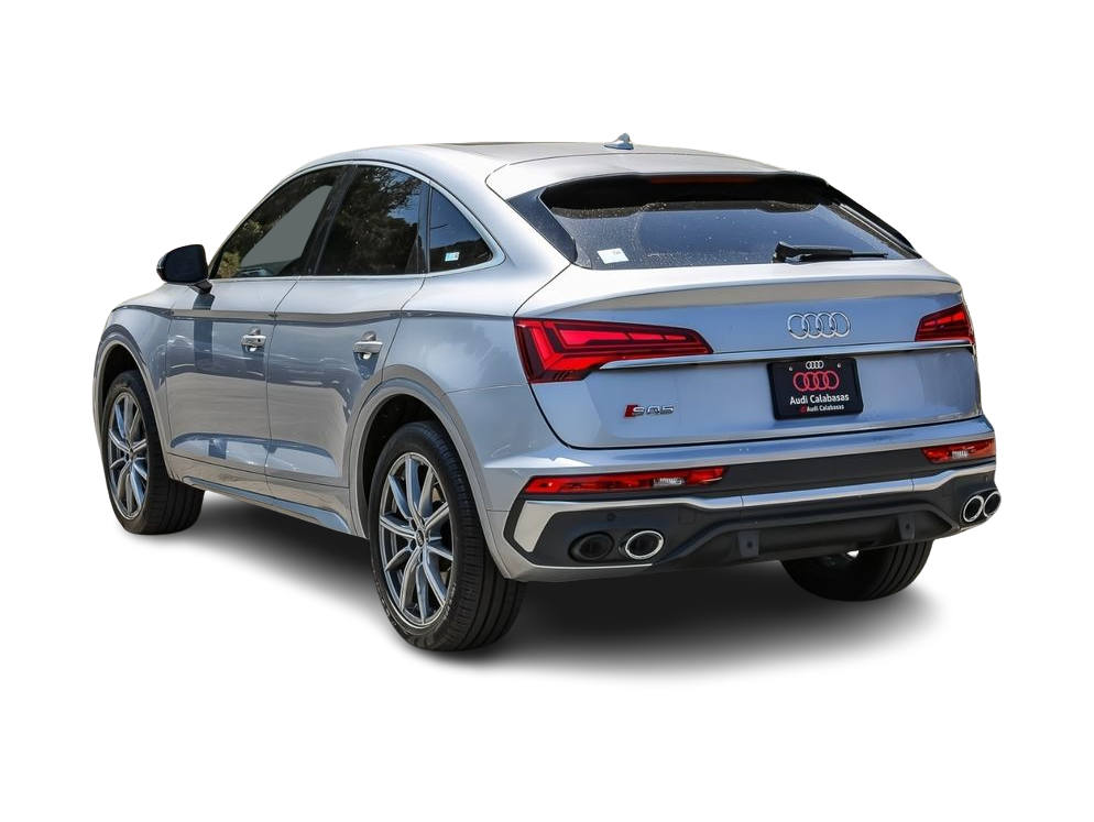 Thumbnail: 2022 Audi SQ5 - 3
