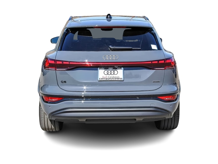 Thumbnail: 2025 Audi Q6 e-tron - 4