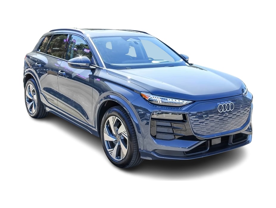 Thumbnail: 2025 Audi Q6 e-tron - 17