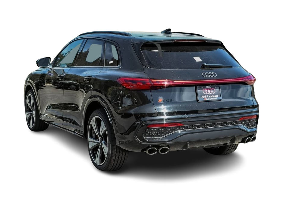 Thumbnail: 2026 Audi SQ5 - 3