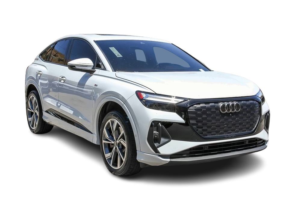 Thumbnail: 2023 Audi Q4 e-tron - 18