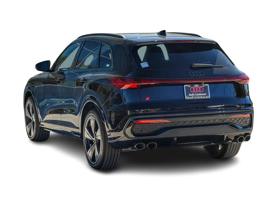 Thumbnail: 2026 Audi SQ5 - 3