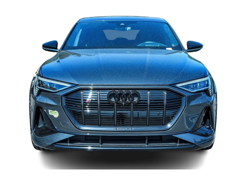 Thumbnail: 2023 Audi e-tron S - 5