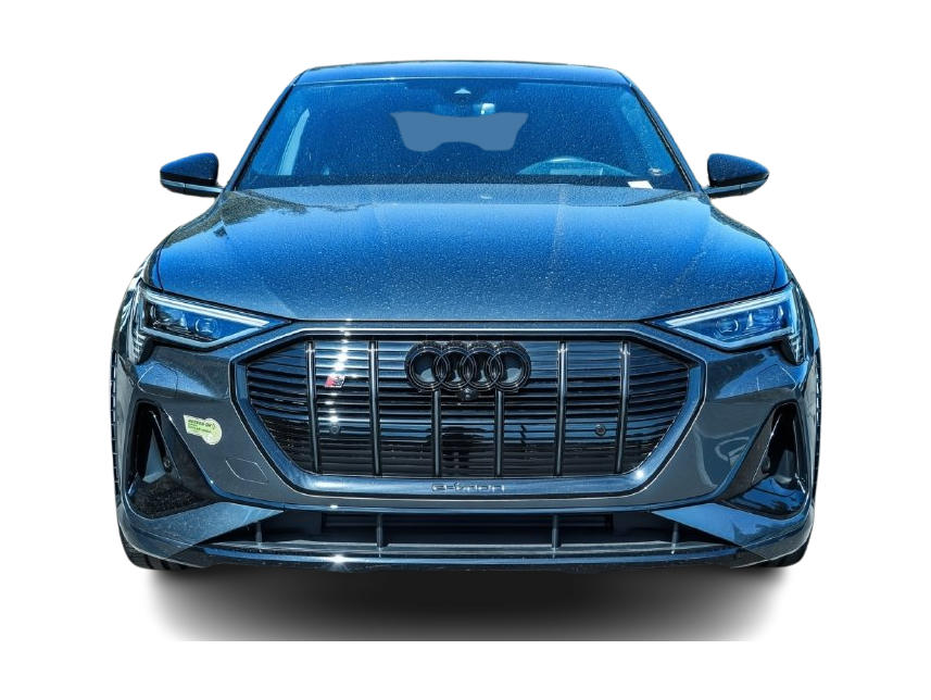 Thumbnail: 2023 Audi e-tron S - 5
