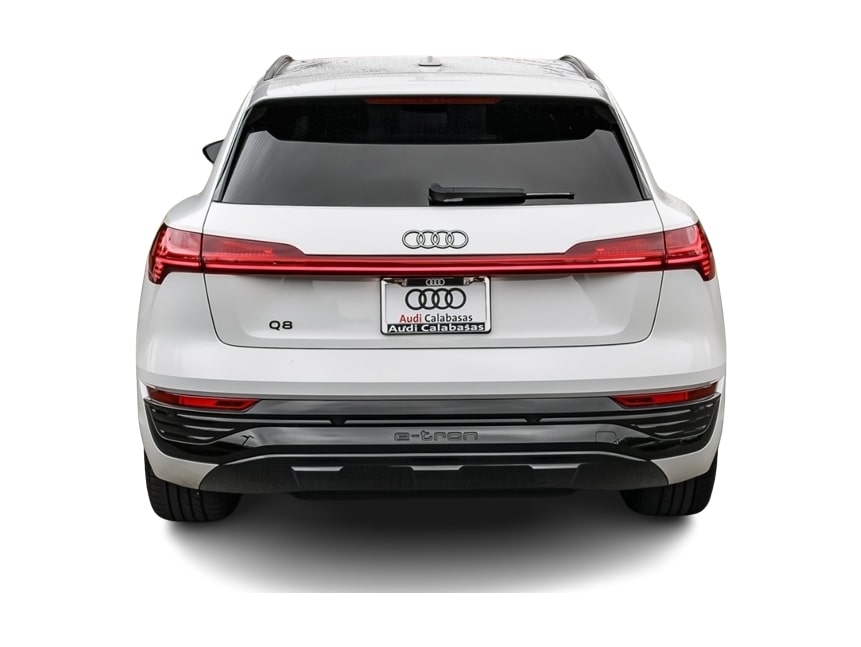 Thumbnail: 2024 Audi Q8 e-tron - 4