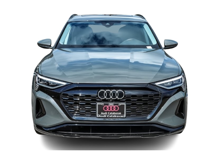 Thumbnail: 2024 Audi Q8 e-tron - 6