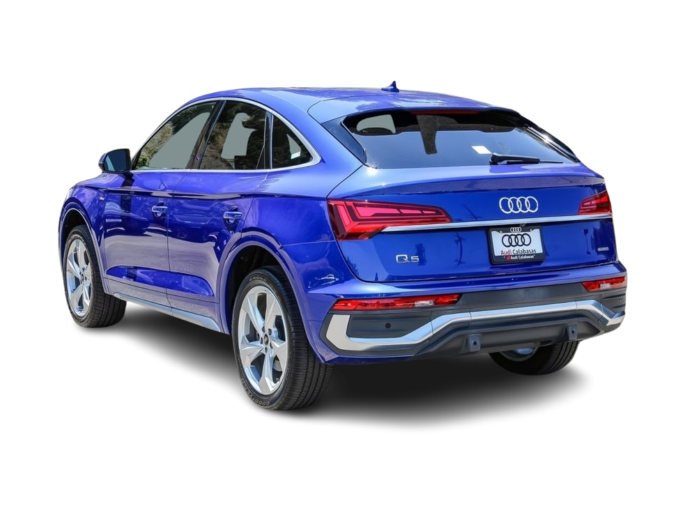 Thumbnail: 2021 Audi Q5 - 3