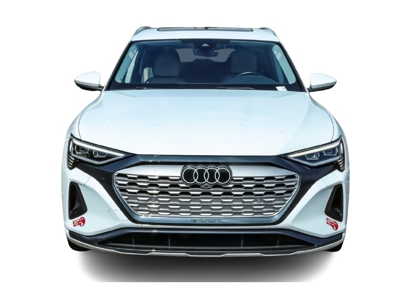 Thumbnail: 2024 Audi Q8 e-tron - 6
