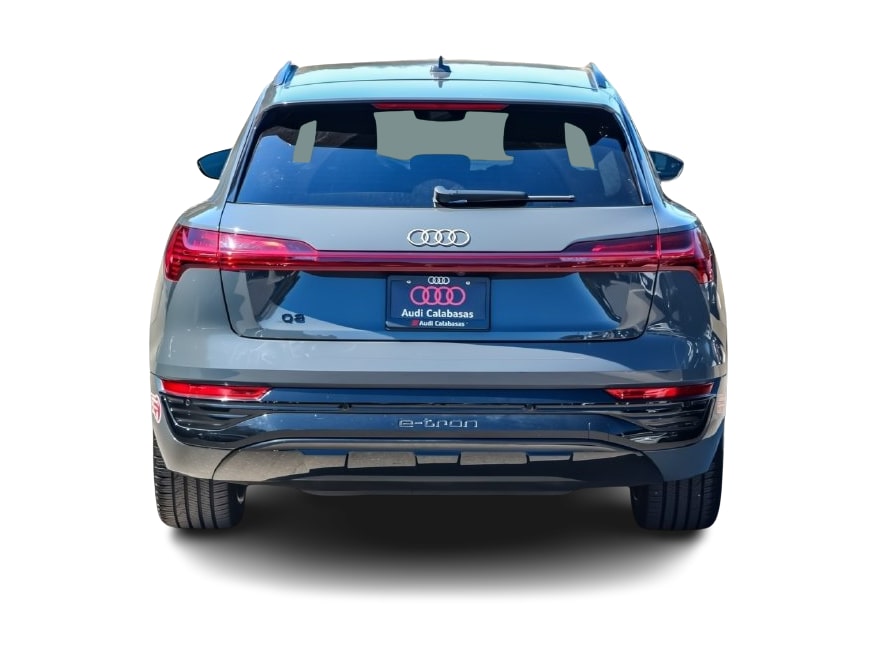 Thumbnail: 2024 Audi Q8 e-tron - 4