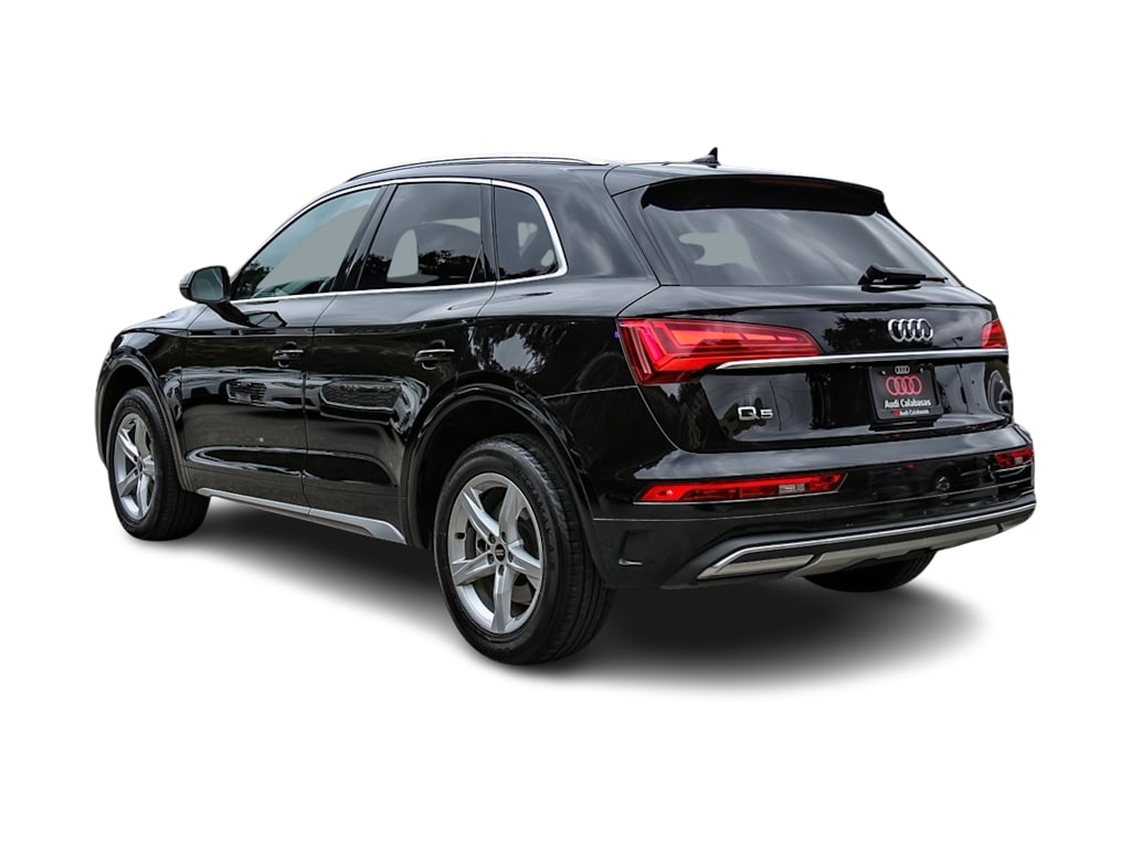 Thumbnail: 2023 Audi Q5 - 3