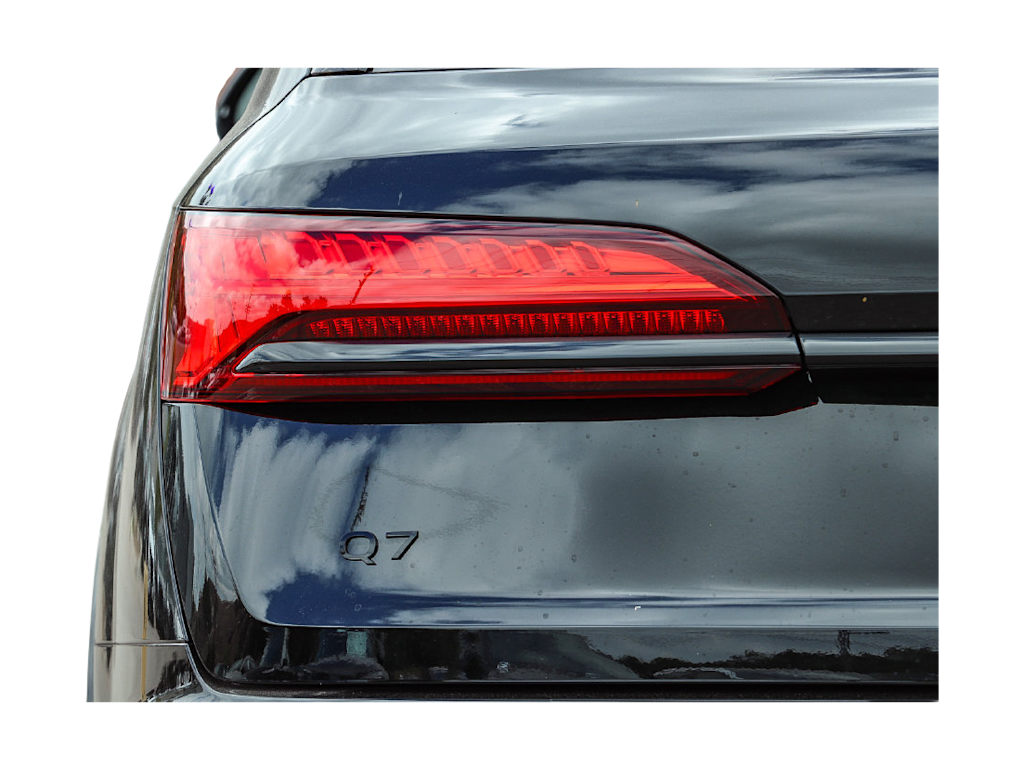Thumbnail: 2026 Audi Q7 - 21