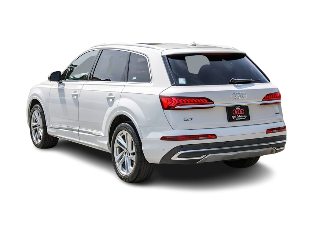 Thumbnail: 2023 Audi Q7 - 3