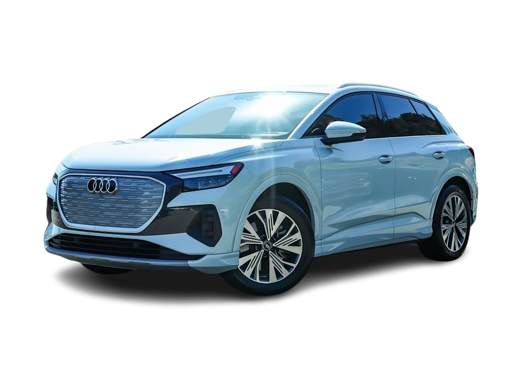 Used 2023 Audi Q4 e-tron Premium with VIN WA1ACBFZ6PP032864 for sale in Waukesha, WI