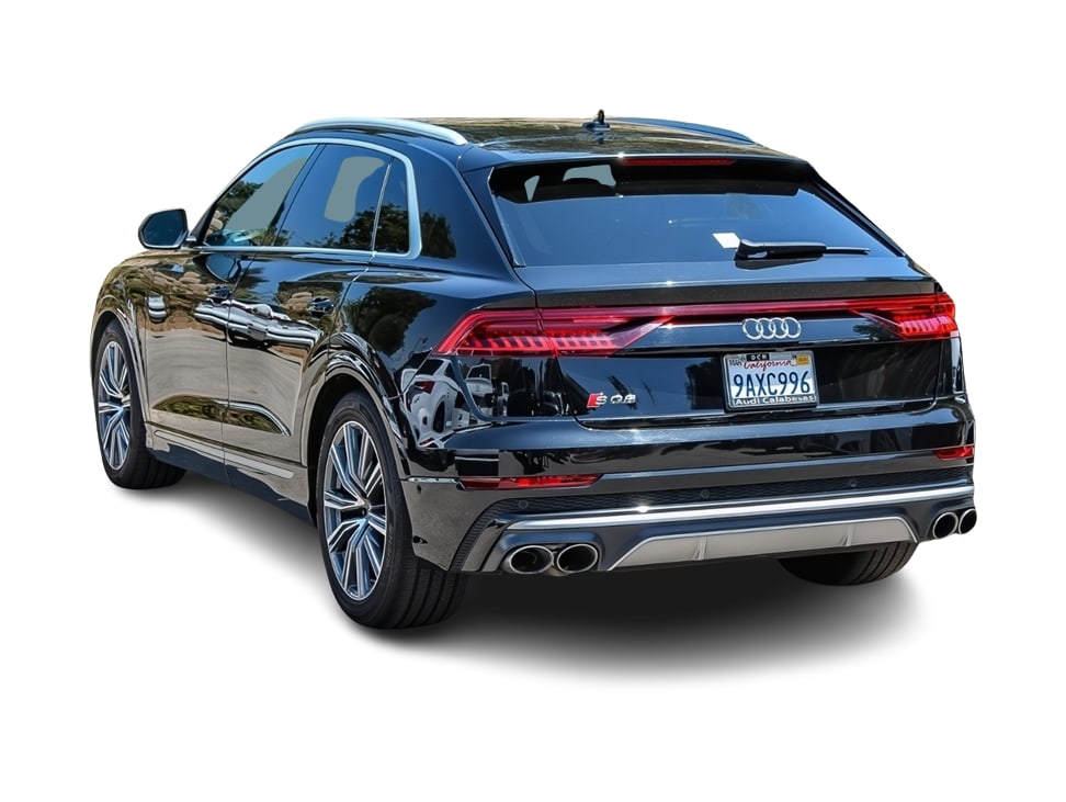 Thumbnail: 2022 Audi SQ8 - 3