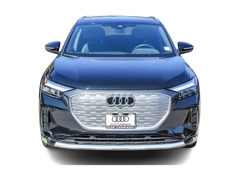 Thumbnail: 2023 Audi Q4 e-tron - 5
