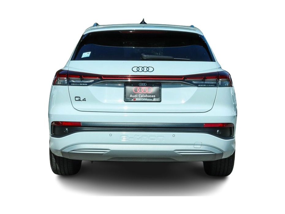 Thumbnail: 2023 Audi Q4 e-tron - 4
