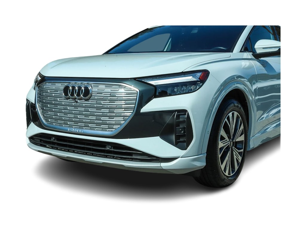 Thumbnail: 2023 Audi Q4 e-tron - 20