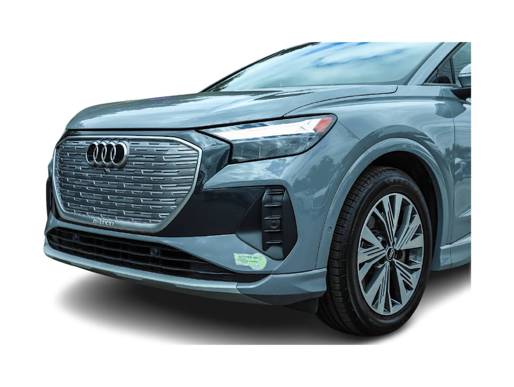 Thumbnail: 2023 Audi Q4 e-tron - 20